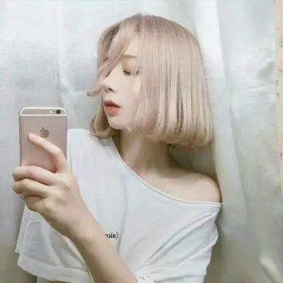 成年人们